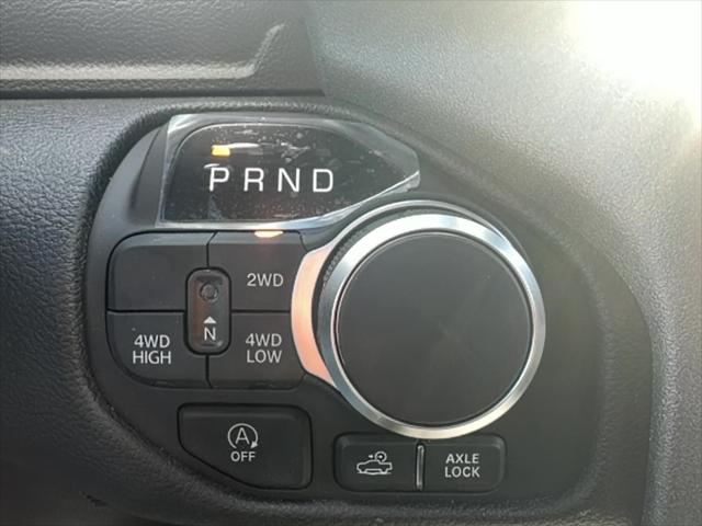 2026 Ram 1500 Warlock Crew Cab 4x4 5'7" Box