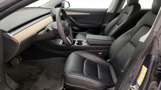 2022 Tesla Model 3 Rear-Wheel Drive