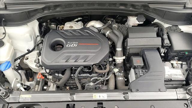 2017 Hyundai Santa Fe Sport 2.0T Ultimate