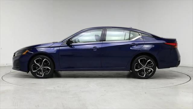 2023 Nissan Altima SR Intelligent AWD