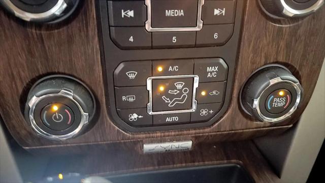 2014 Ford F-150 LARIAT