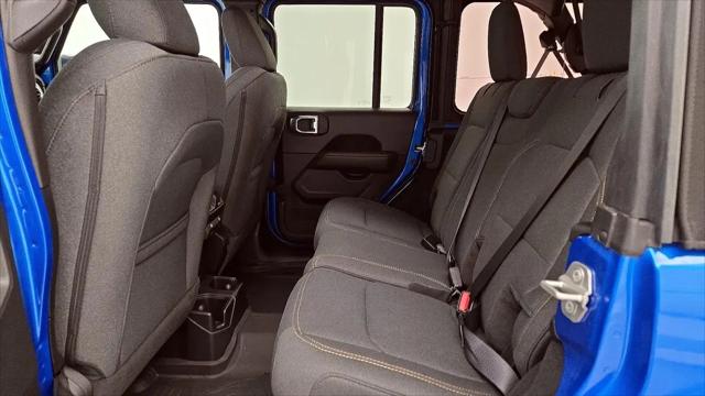 2024 Jeep Wrangler 4-Door Sahara 4x4