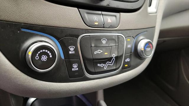 2022 Chevrolet Malibu FWD 1FL