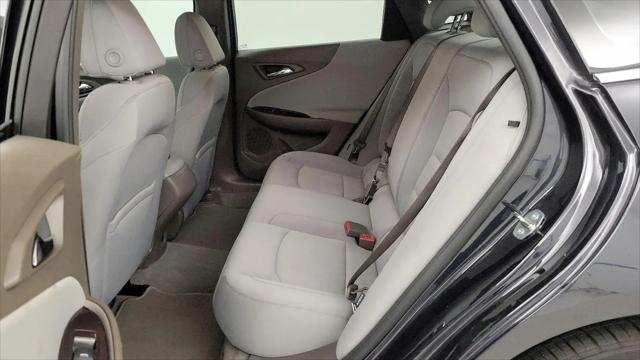 2022 Chevrolet Malibu FWD 1FL