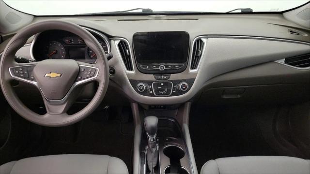 2022 Chevrolet Malibu FWD 1FL