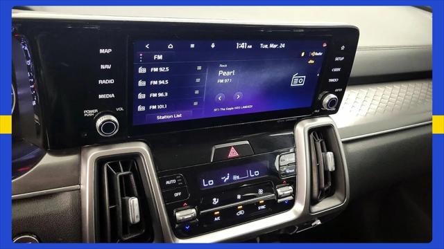 2023 Kia Sorento S