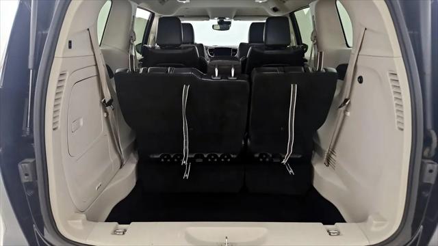2023 Chrysler Pacifica Hybrid Touring L