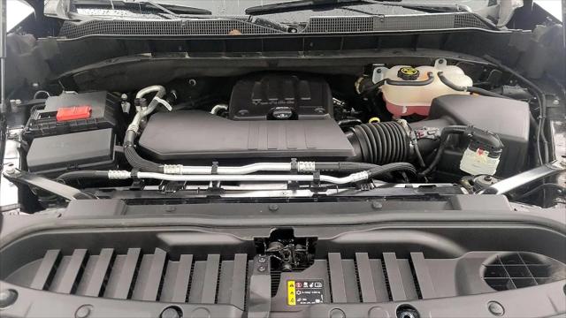 2023 Chevrolet Silverado 1500 4WD Crew Cab Short Bed LT with 2FL