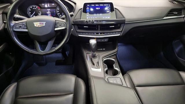 2023 Cadillac CT4 Luxury