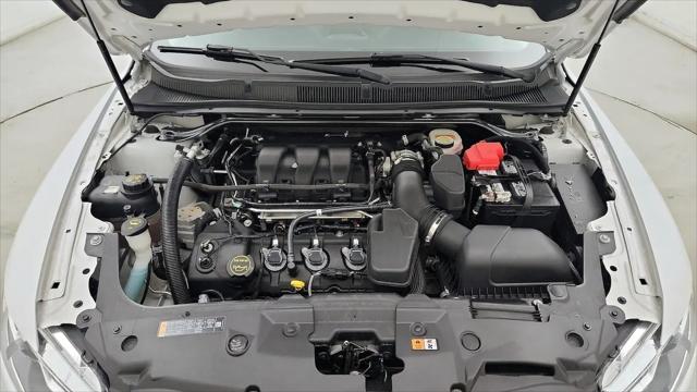 2016 Ford Taurus SE