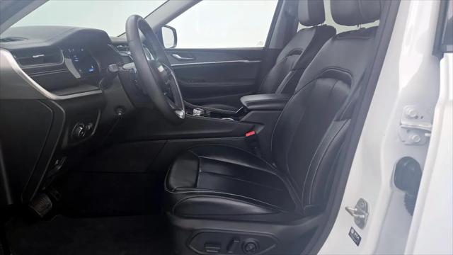 2023 Jeep Grand Cherokee L Limited 4x2