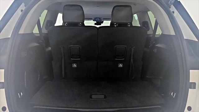 2023 Jeep Grand Cherokee L Limited 4x2