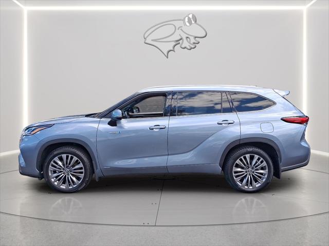 2021 Toyota Highlander Hybrid Platinum 2021 Toyota Highlander Hybrid Platinum