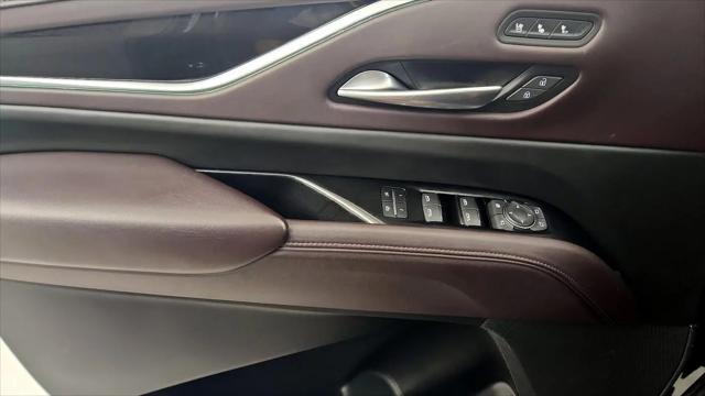 2023 Cadillac Escalade 4WD Sport Platinum