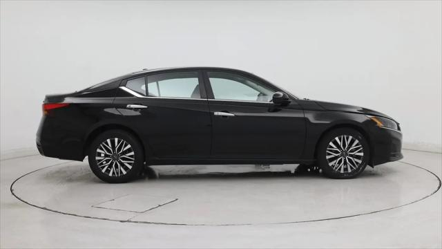 2023 Nissan Altima SV FWD