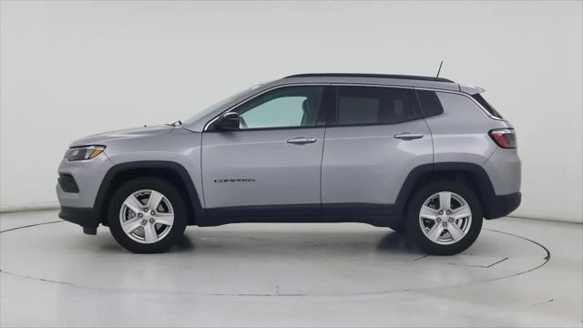 2022 Jeep Compass Latitude FWD