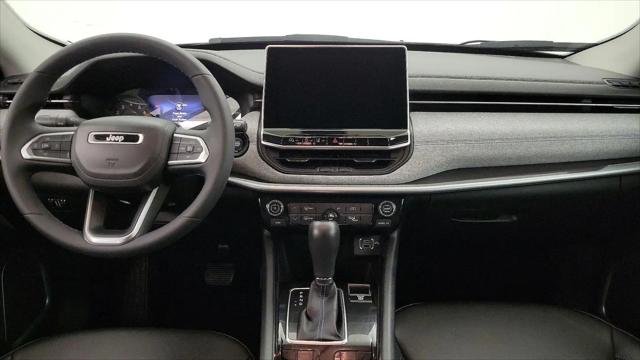 2022 Jeep Compass Latitude FWD