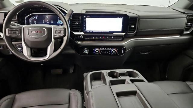 2024 GMC Sierra 1500 4WD Crew Cab Short Box SLT