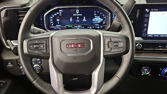 2024 GMC Sierra 1500 4WD Crew Cab Short Box SLT