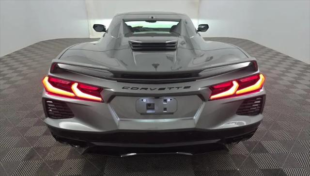 2023 Chevrolet Corvette Stingray RWD Convertible 2LT