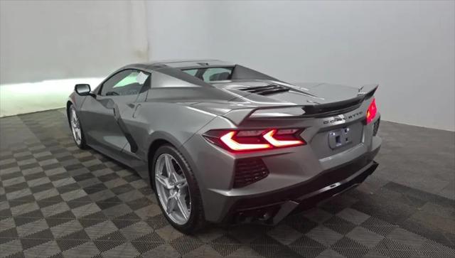 2023 Chevrolet Corvette Stingray RWD Convertible 2LT