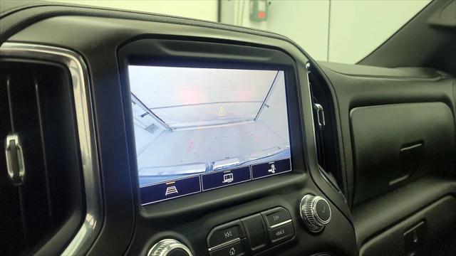 2022 GMC Sierra 1500 Limited 4WD Crew Cab Short Box AT4