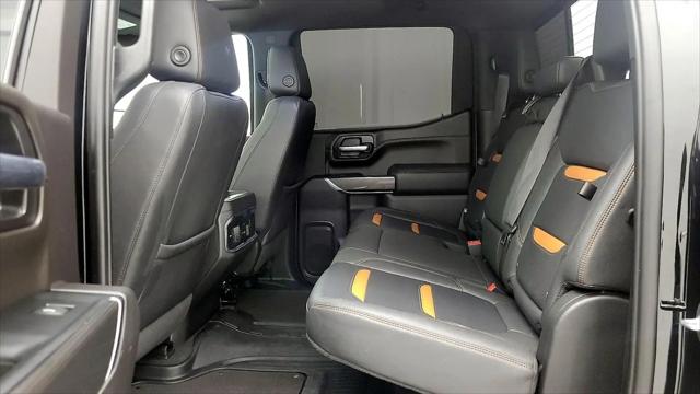 2022 GMC Sierra 1500 Limited 4WD Crew Cab Short Box AT4