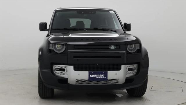 2024 Land Rover Defender 110 P300
