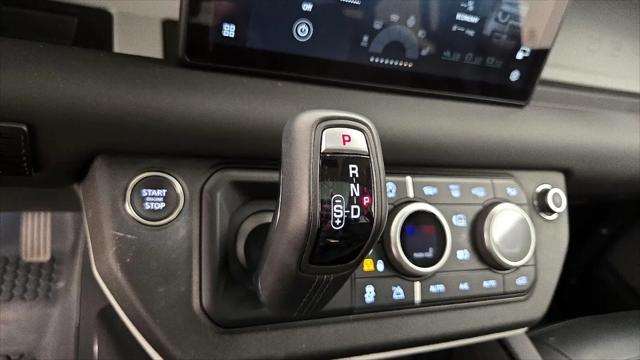 2024 Land Rover Defender 110 P300