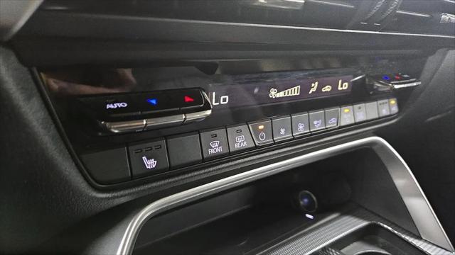 2024 Mazda X-90 Premium