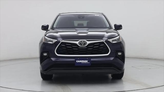 2020 Toyota Highlander LE