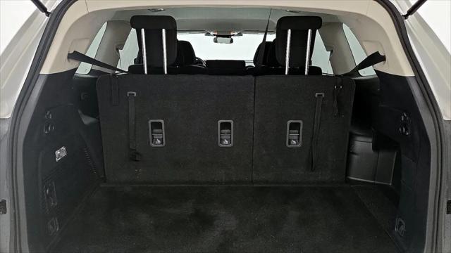 2023 Subaru Ascent Base 8-Passenger