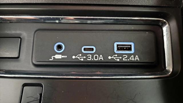 2023 Subaru Ascent Base 8-Passenger