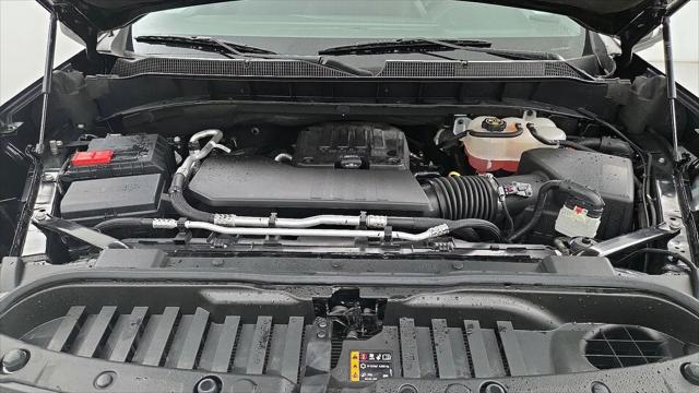 2022 Chevrolet Silverado 1500 4WD Crew Cab Standard Bed LT