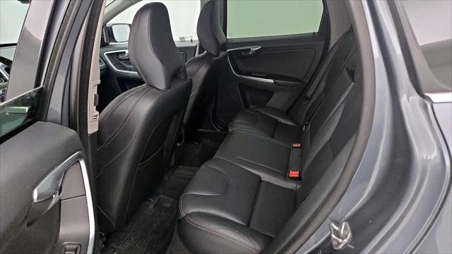 2017 Volvo XC60 T6 Dynamic