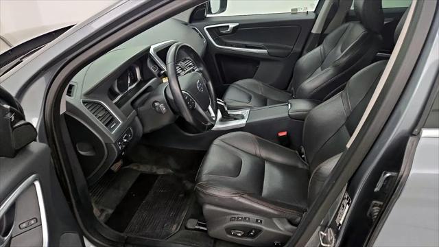 2017 Volvo XC60 T6 Dynamic