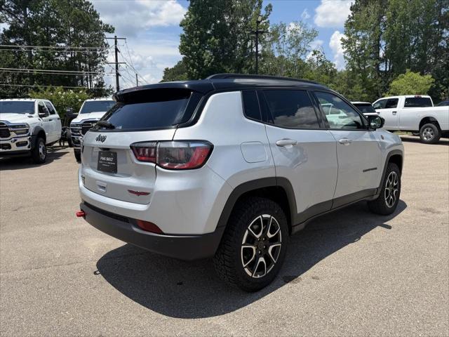 2025 Jeep Compass Trailhawk 4x4