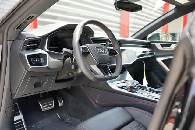 2026 Audi RS 7 performance quattro tiptronic