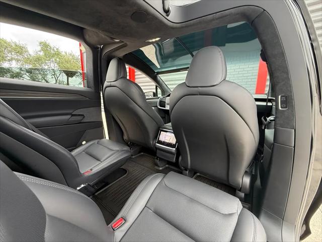 2022 Tesla Model X Dual Motor All-Wheel Drive