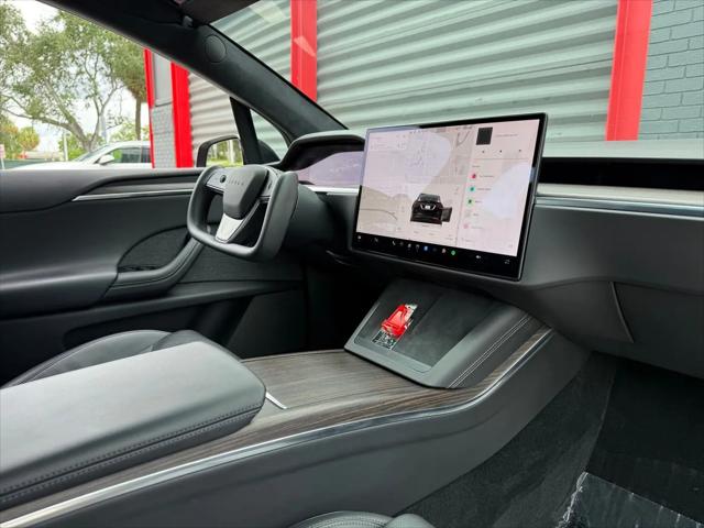 2022 Tesla Model X Dual Motor All-Wheel Drive