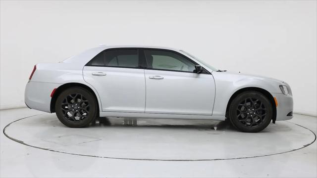 2019 Chrysler 300 Touring AWD