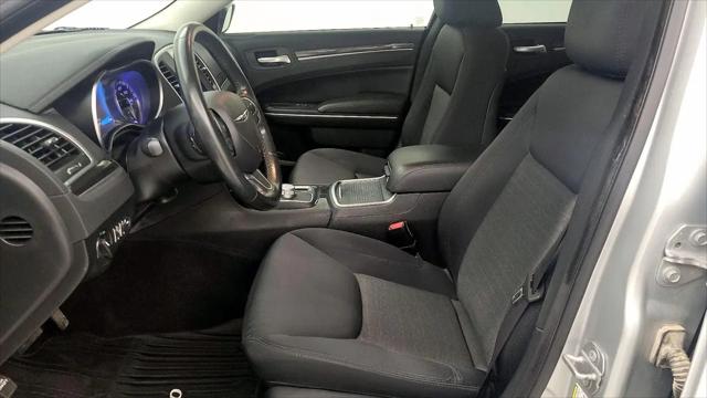 2019 Chrysler 300 Touring AWD