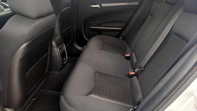 2019 Chrysler 300 Touring AWD