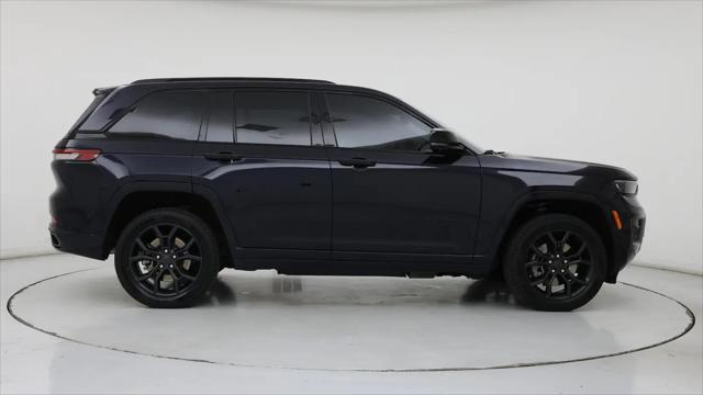 2023 Jeep Grand Cherokee 30th Anniversary
