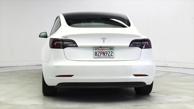 2022 Tesla Model 3 Rear-Wheel Drive
