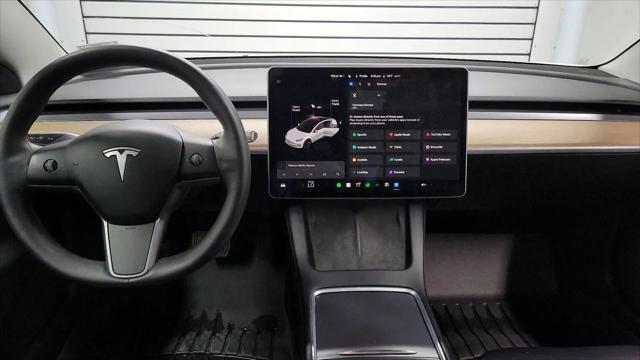 2022 Tesla Model 3 Rear-Wheel Drive