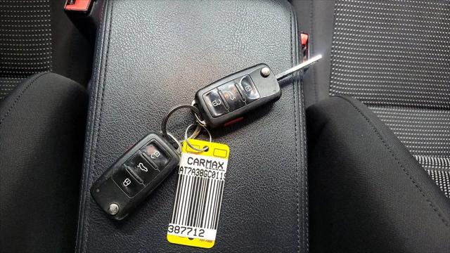 2016 Volkswagen Passat 1.8T S