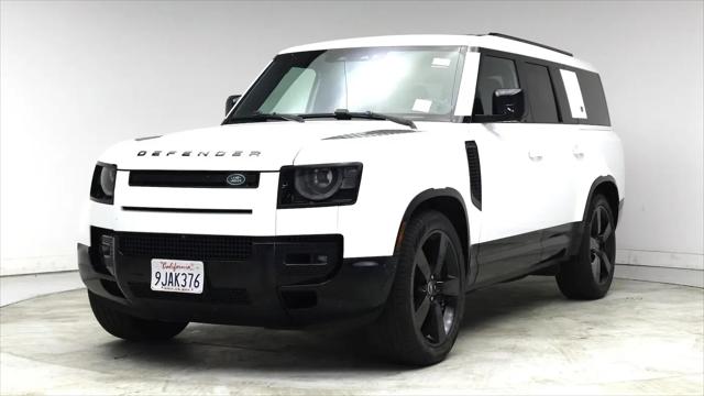 2024 Land Rover Defender 130 P400 X-Dynamic SE