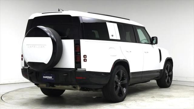 2024 Land Rover Defender 130 P400 X-Dynamic SE