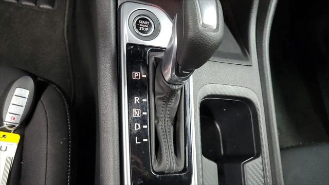 2024 Nissan Sentra SV Xtronic CVT